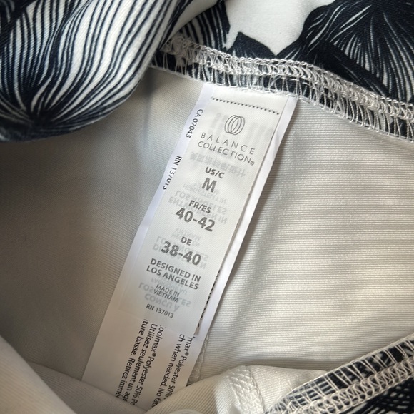 Flower biker shorts - Picture 3 of 3